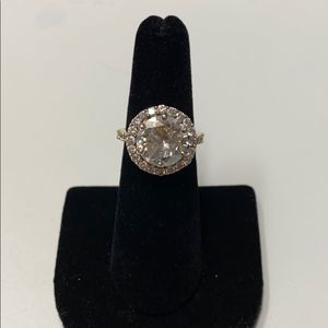 Halo Cupcake Lab Created Diamond Ring